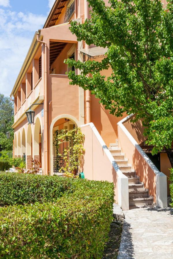 Granis Family House Apartment Ano Lefkimmi ภายนอก รูปภาพ
